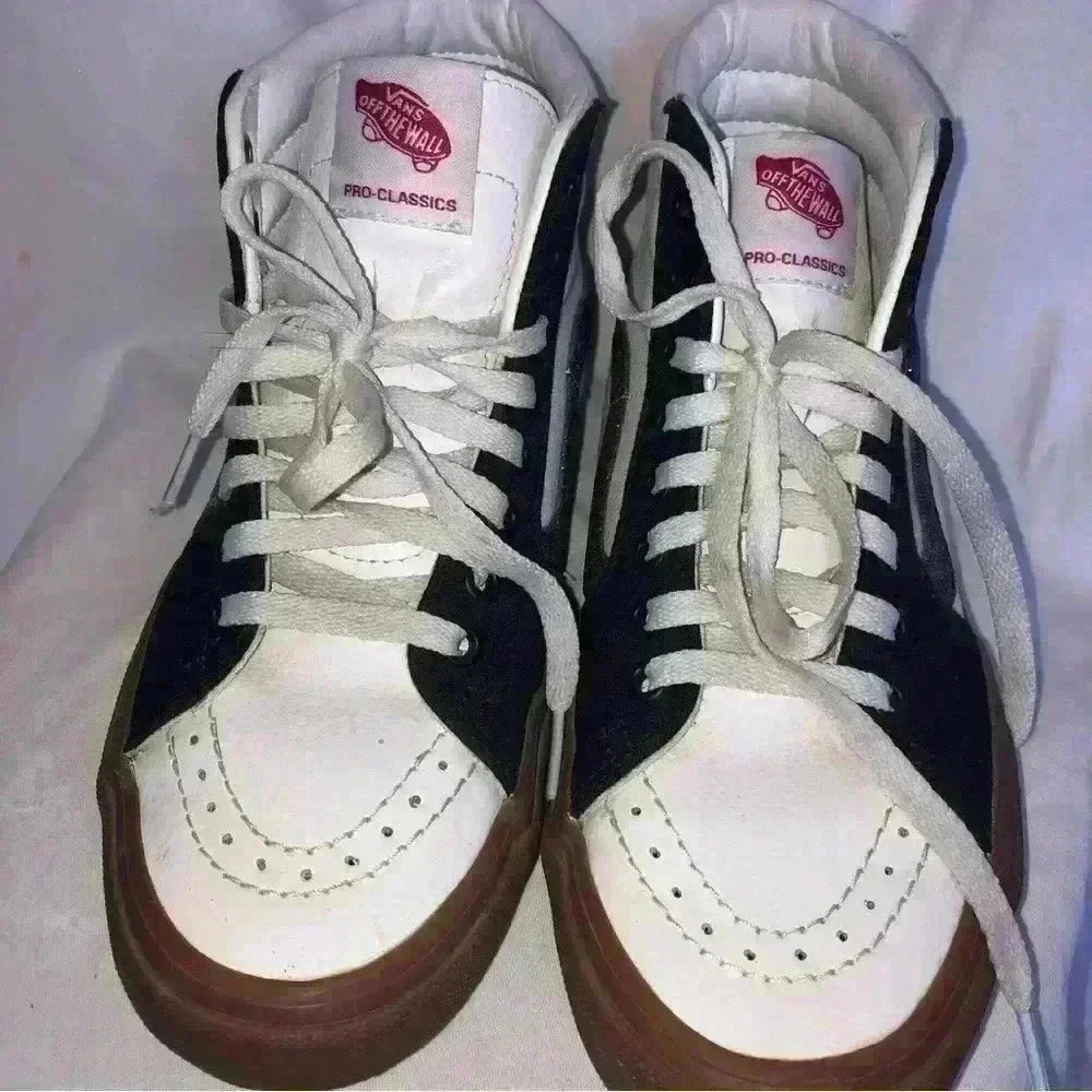 Black and White w/ Leopard Print Vans Unisex, Tag Sz 7 Men's